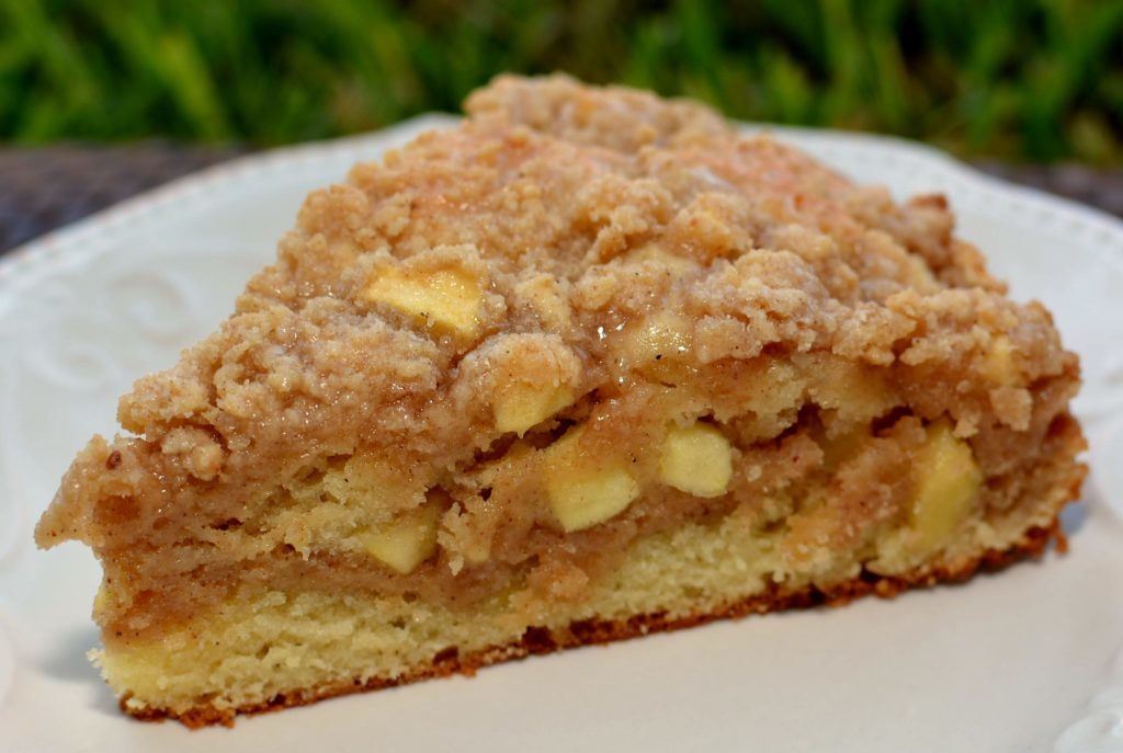 Apfel Blechkuchen mit Zimt Streuseln