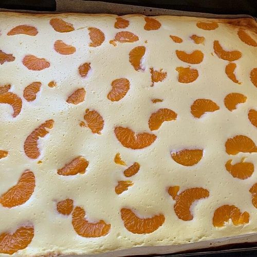Blitz - Käsekuchen mit Mandarinen vom Blech Rezept 3 Blitz – Käsekuchen mit Mandarinen vom Blech: Super lecker und geht echt schnell