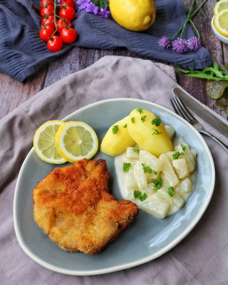 Kohlrabigemüse in heller Soße mit Frikadellen und Spätzle - Einfache ...