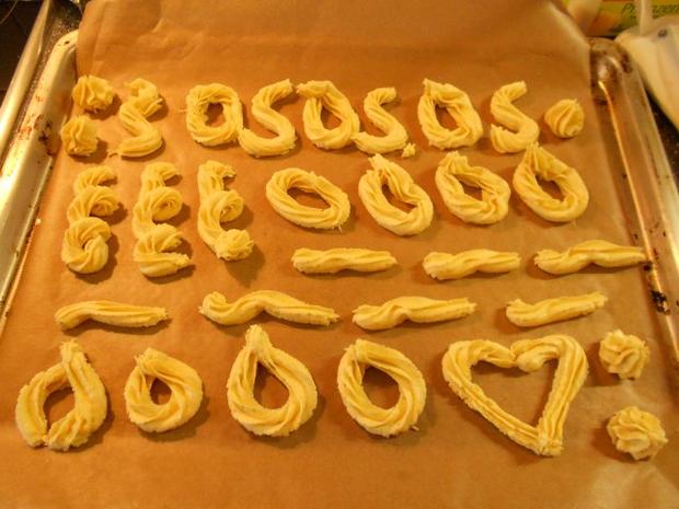 Zartes Spritzgebäck – Schnell und Einfach Zartes Spritzgebäck – Schnell und Einfach