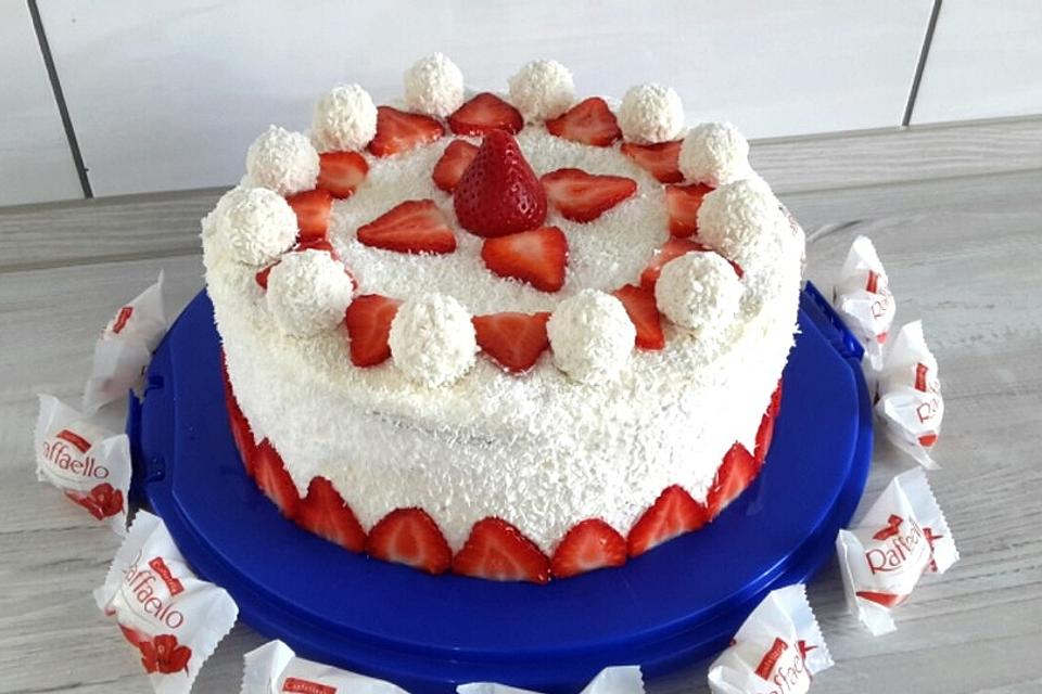 Erdbeer Raffaello Torte