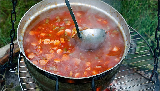 So schön herzhaft: Soljanka ist eine traditionelle russische Suppe ...