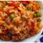 Djuvec-Reis mit frischem Gemüse