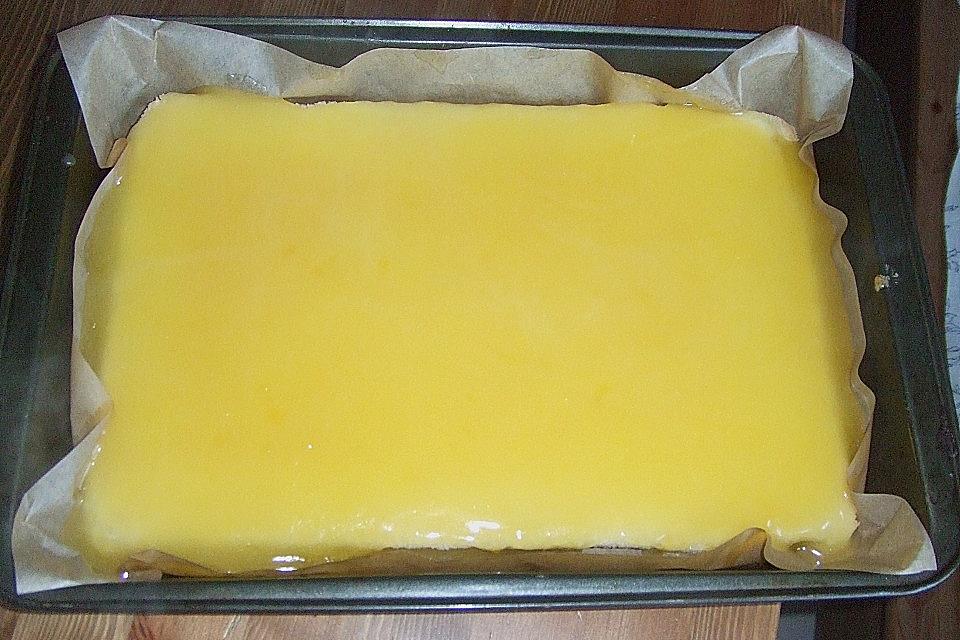 Fruchtig frischer Zitronenkuchen