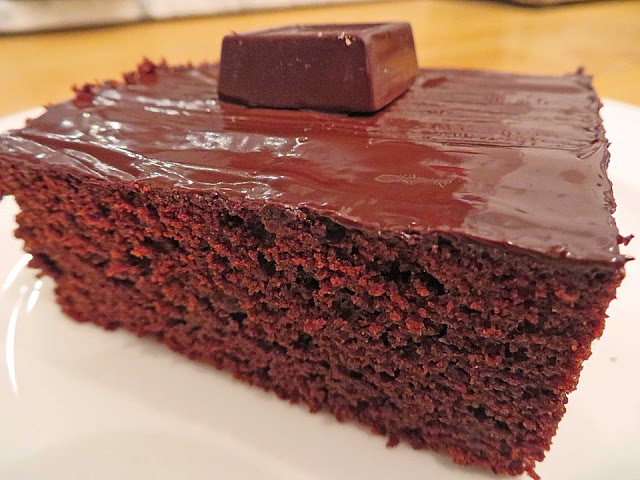 Der weltbeste Schokoladen – Blechkuchen Rezept