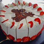 Gewickelte Erdbeer-Tiramisu-Torte