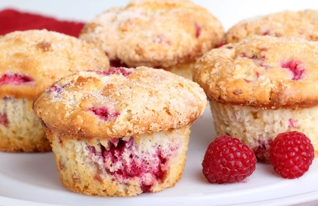 HIMBEER-MUFFINS