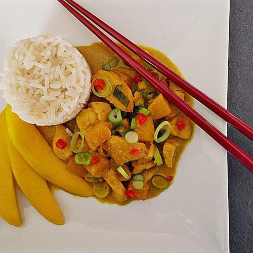 Feuervogels indonesische Hähnchenbrust mit Mango
