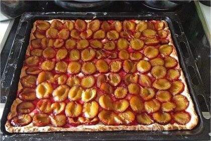 Ultrasaftiger Streuselkuchen vom Blech mit 2 kg Pflaumen