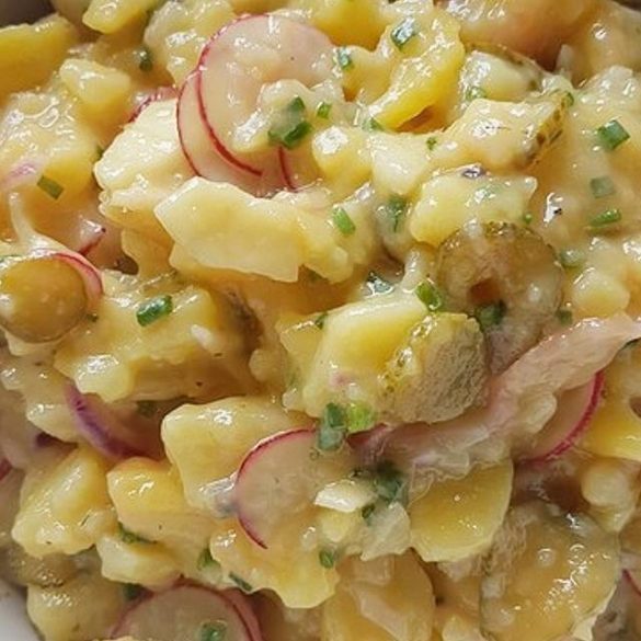 Sommerlicher Gurkensalat Zwiebeln - Einfache Rezepte